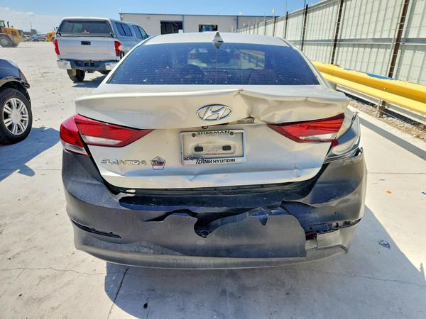 2017 HYUNDAI ELANTRA