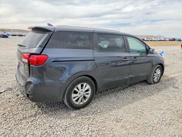 2017 KIA SEDONA LX