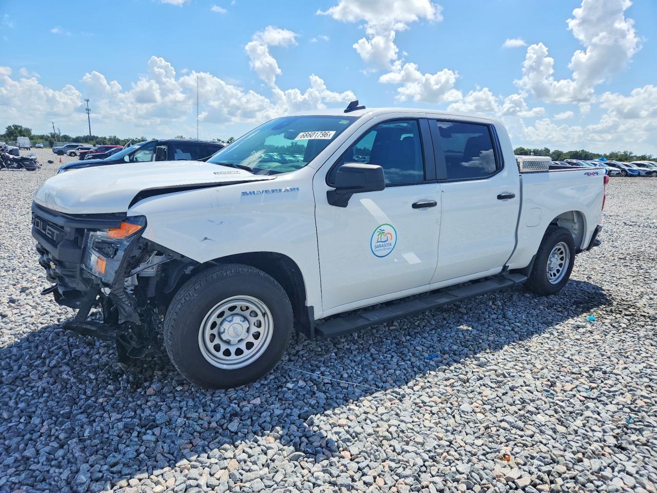 2026 CHEVROLET SILVERADO Work Truck — Front 3/4