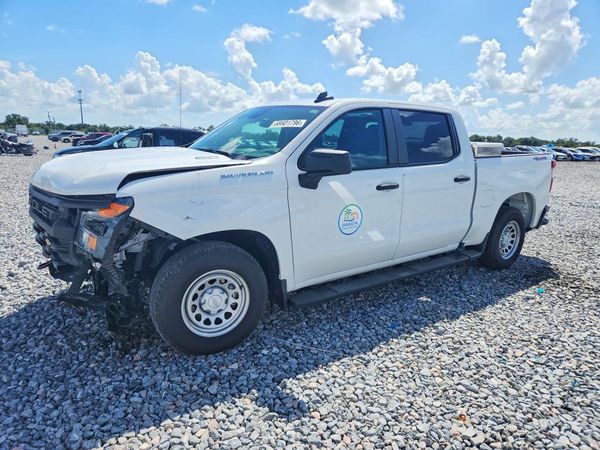 2026 CHEVROLET SILVERADO Work Truck — Front 3/4
