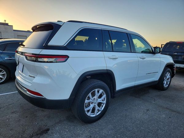 2022 JEEP GRAND CHEROKEE Limited