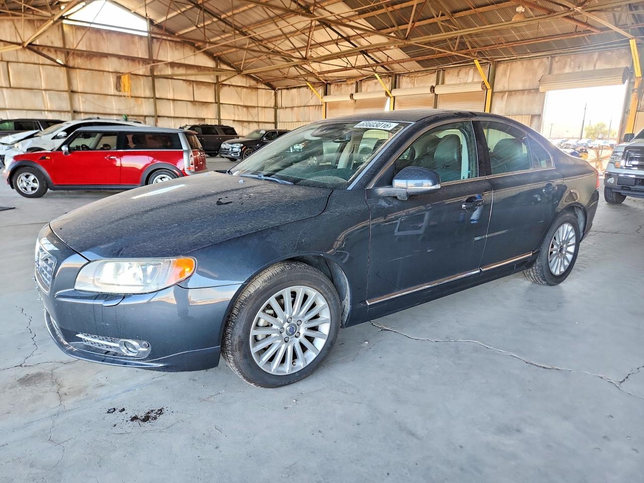 2013 VOLVO S80