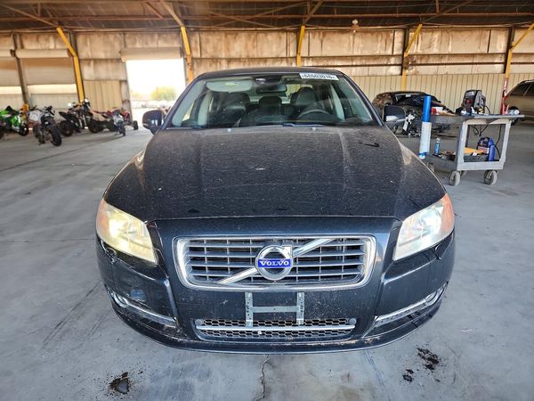 2013 VOLVO S80