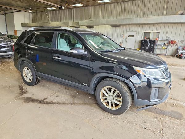 2015 KIA SORENTO GL