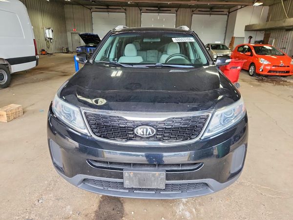 2015 KIA SORENTO GL