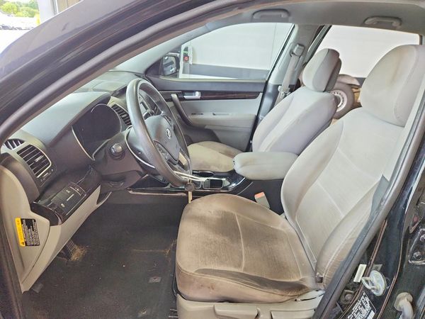 2015 KIA SORENTO GL