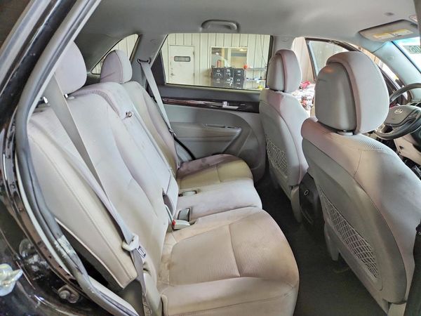 2015 KIA SORENTO GL