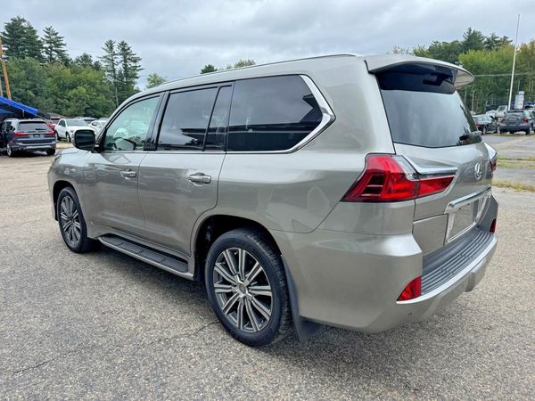 2016 LEXUS LX