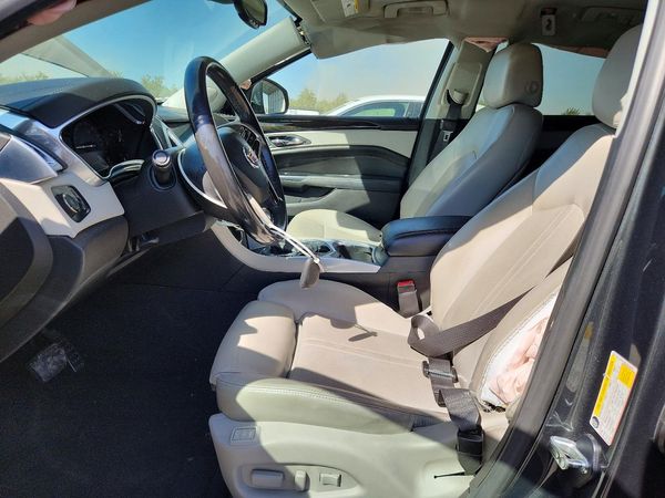 2016 CADILLAC SRX Performance — DENT