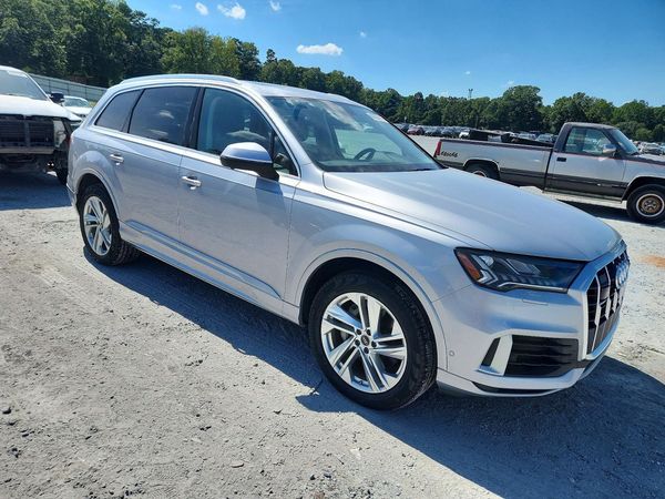 2022 AUDI Q7 quattro Premium Plus