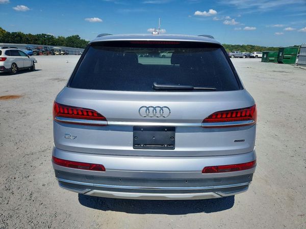 2022 AUDI Q7 quattro Premium Plus