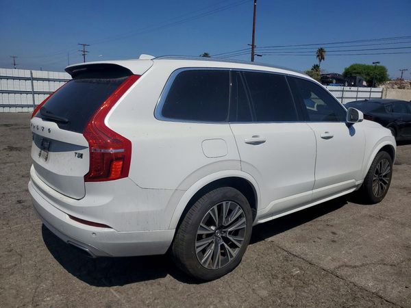 2020 VOLVO XC90 Momentum — PSRA
