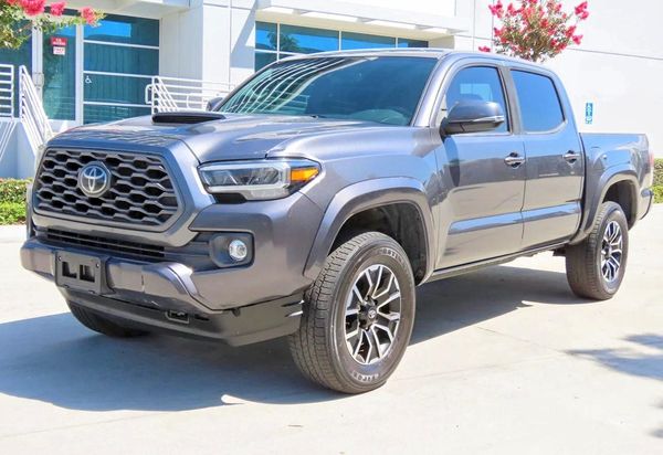 2022 TOYOTA TACOMA