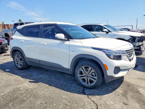 2021 KIA SELTOS LX