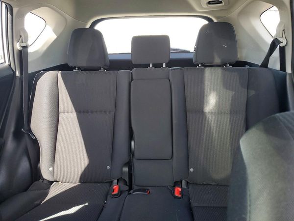 2015 TOYOTA RAV4 LE (X Grade)