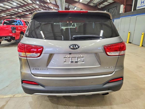 2017 KIA SORENTO EX