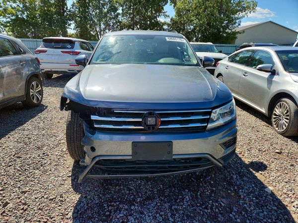 2021 VOLKSWAGEN TIGUAN