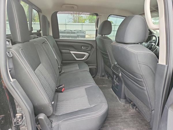 2018 NISSAN TITAN
