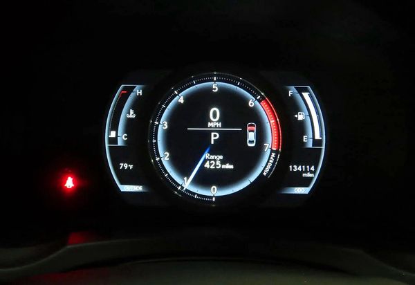 2016 LEXUS IS 200t