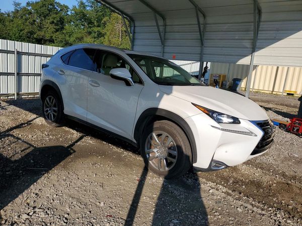 2015 LEXUS NX 200t Luxury