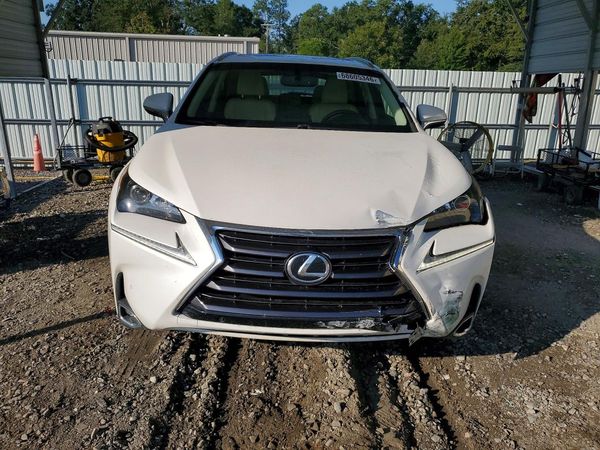 2015 LEXUS NX 200t Luxury