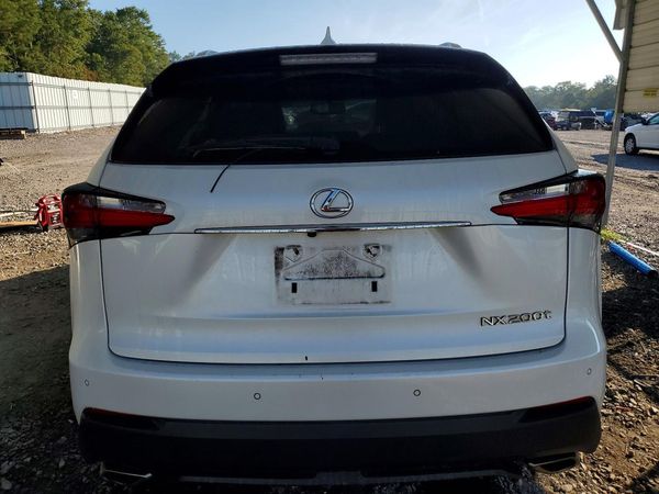 2015 LEXUS NX 200t Luxury