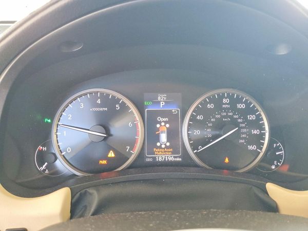 2015 LEXUS NX 200t Luxury