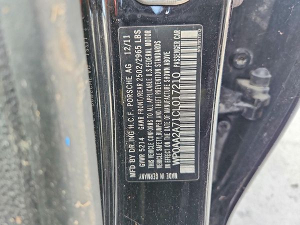 2012 PORSCHE PANAMERA Base (2WD), 4 (4WD) — VINS