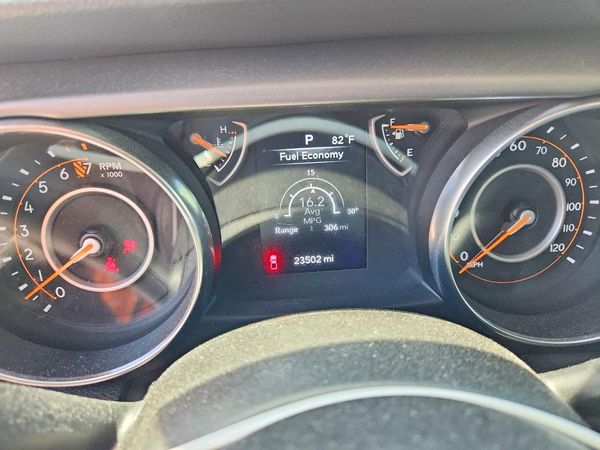 2023 JEEP GLADIATOR