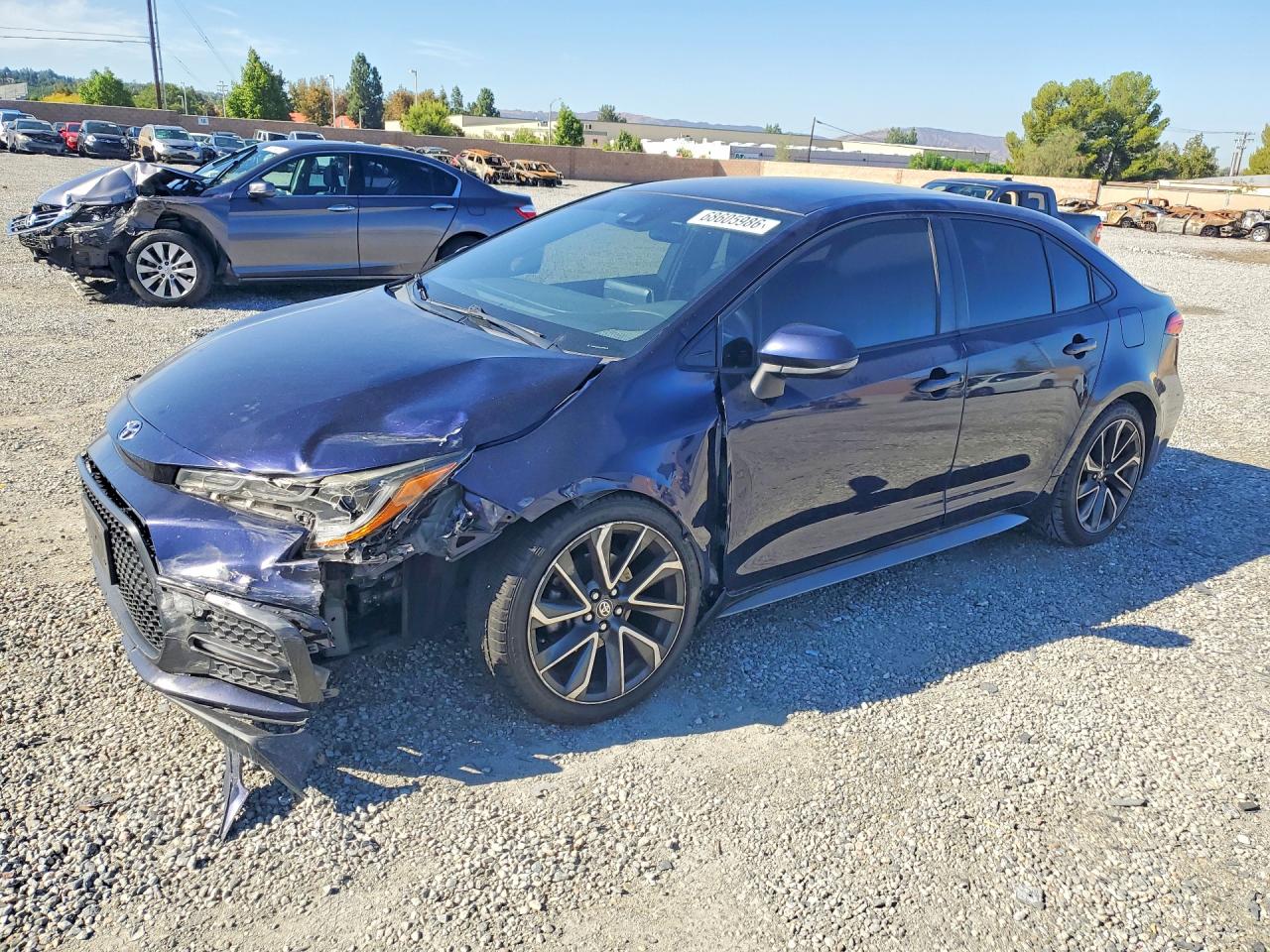 2021 TOYOTA COROLLA SE, CVT — Front 3/4