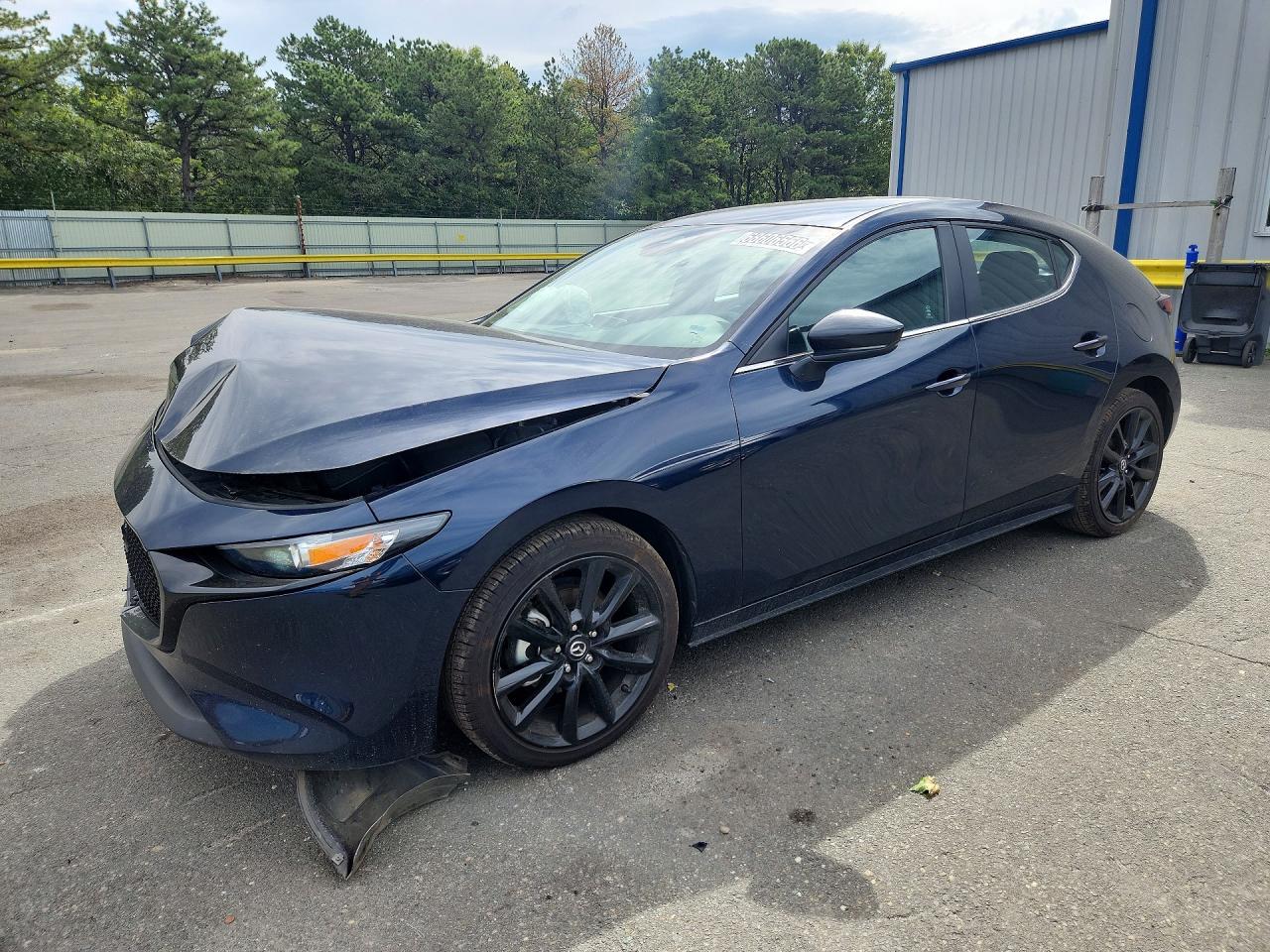2024 MAZDA 3 Select Sport Package — Front 3/4