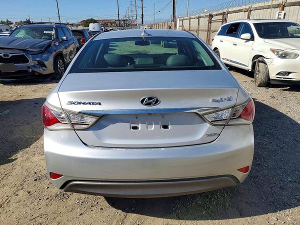 2013 HYUNDAI SONATA Hybrid / Hybrid Limited