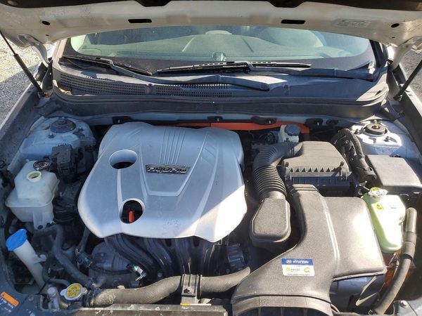2013 HYUNDAI SONATA Hybrid / Hybrid Limited