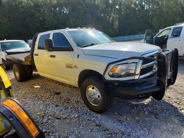 2014 RAM 3500 ST CREW CAB 4X4