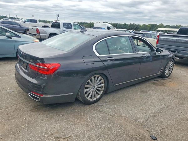 2016 BMW 740 — PSRA