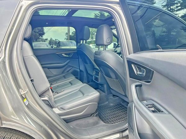 2021 AUDI Q7