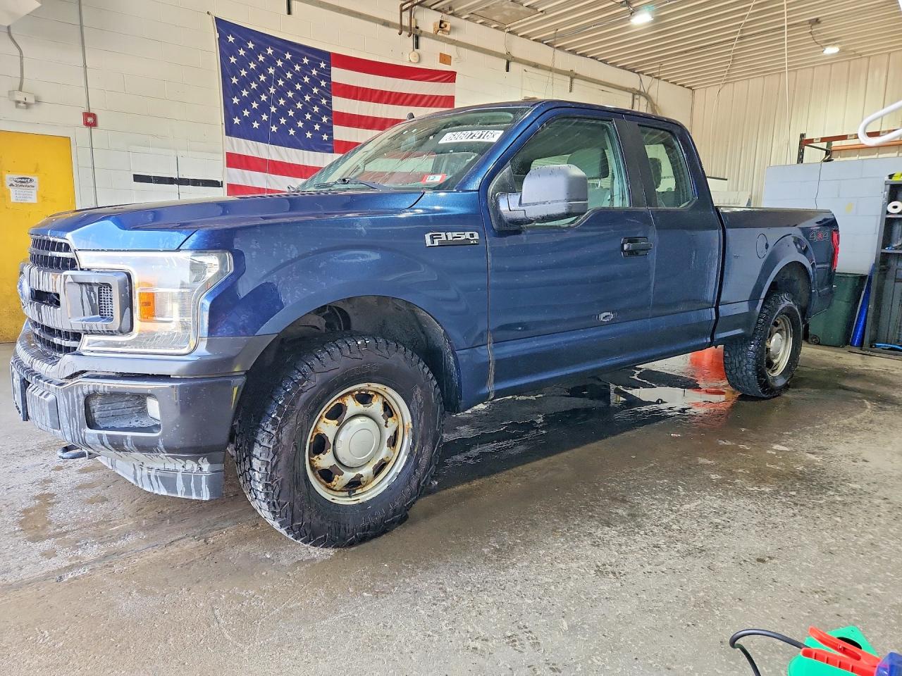 2020 FORD F150 — Front 3/4