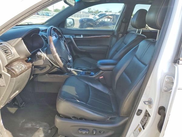 2014 KIA SORENTO