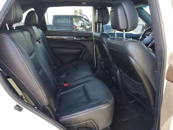 2014 KIA SORENTO