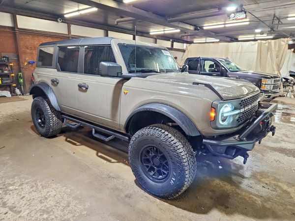 2026 FORD BRONCO Badlands