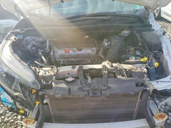2014 HONDA CRV EX-L — Engine bay