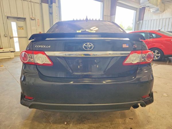 2013 TOYOTA COROLLA
