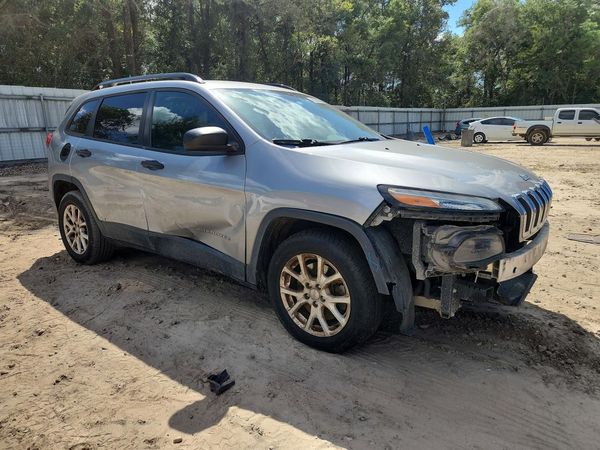 2016 JEEP CHEROKEE — Passenger 3/4