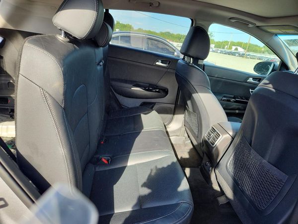 2022 KIA SPORTAGE