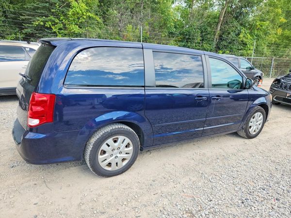 2015 DODGE GRAND CARAVAN SE