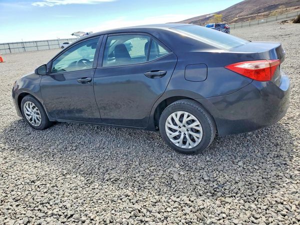2017 TOYOTA COROLLA
