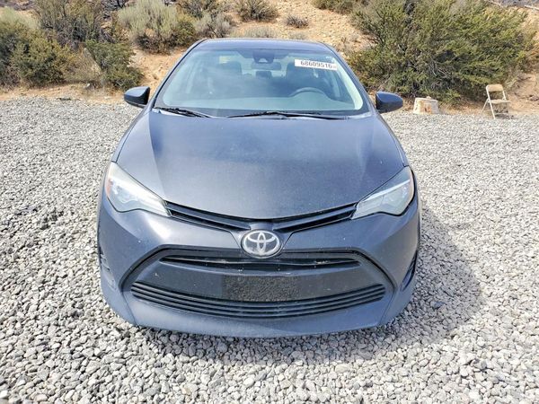 2017 TOYOTA COROLLA