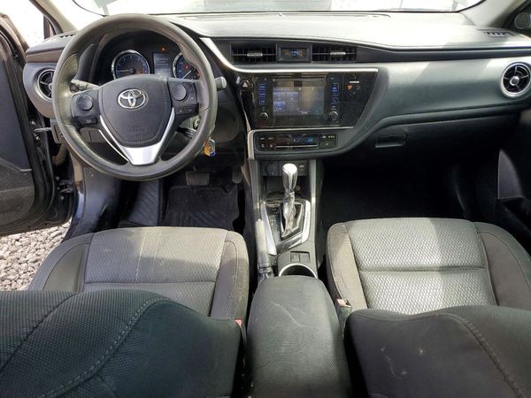 2017 TOYOTA COROLLA