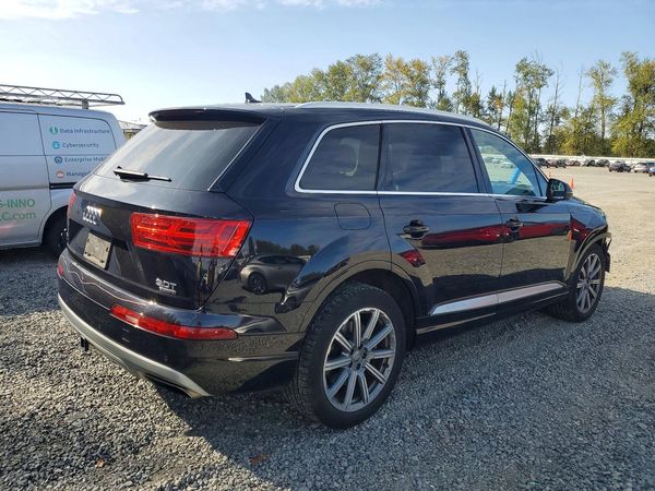 2018 AUDI Q7 quattro Prestige