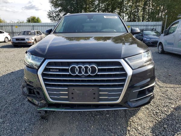2018 AUDI Q7 quattro Prestige